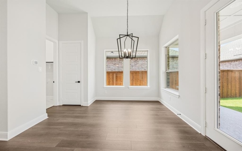 2065 Spotted Fawn Drive, Arlington, TX 76005, 2 Bedrooms Bedrooms, ,2 BathroomsBathrooms,Residential,For Sale,2065 Spotted Fawn Drive,0,20945321