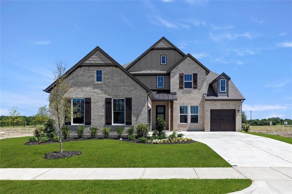 2016 Morris Street, Rockwall, TX 75087, 5 Bedrooms Bedrooms, ,5 BathroomsBathrooms,Residential,For Sale,2016 Morris Street,20943470