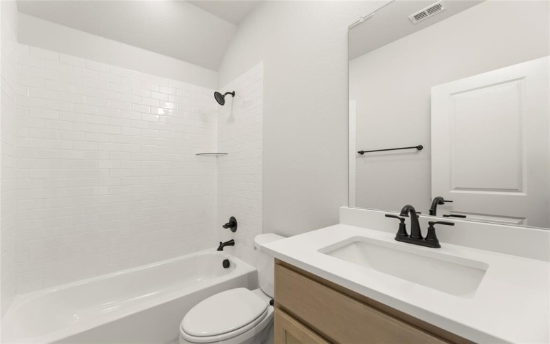 2016 Morris Street, Rockwall, TX 75087, 5 Bedrooms Bedrooms, ,5 BathroomsBathrooms,Residential,For Sale,2016 Morris Street,20943470