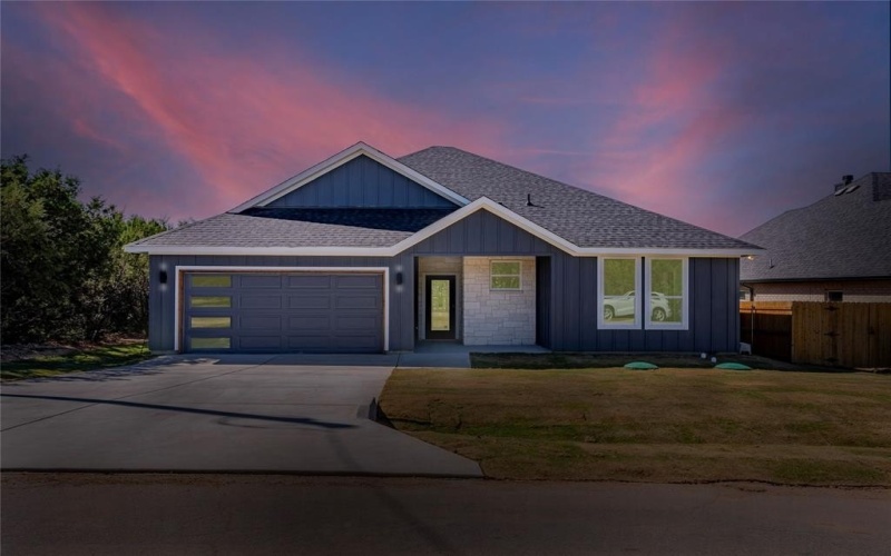 2825 Steepleridge Circle, Granbury, TX 76048, 4 Habitaciones Habitaciones , ,2 BañosBaños,Residential,En Venta,2825 Steepleridge Circle,20930646
