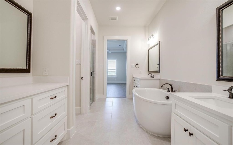 6145 Lucia Drive, Fort Worth, TX 76123, 3 Habitaciones Habitaciones , ,2 BañosBaños,Residential,En Venta,6145 Lucia Drive,20945933