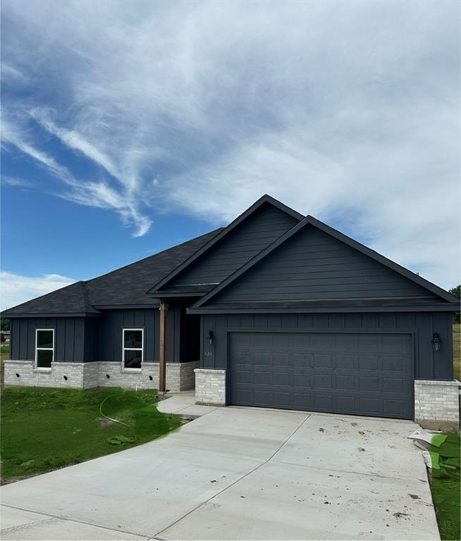 520 E Lamar Street, Palmer, TX 75152, 4 Bedrooms Bedrooms, ,3 BathroomsBathrooms,Residential,For Sale,520 E Lamar Street,20945603