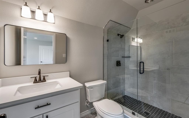 520 E Lamar Street, Palmer, TX 75152, 4 Bedrooms Bedrooms, ,3 BathroomsBathrooms,Residential,For Sale,520 E Lamar Street,20945603