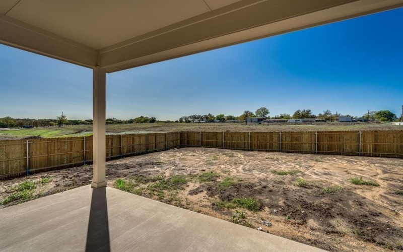 520 E Lamar Street, Palmer, TX 75152, 4 Bedrooms Bedrooms, ,3 BathroomsBathrooms,Residential,For Sale,520 E Lamar Street,20945603