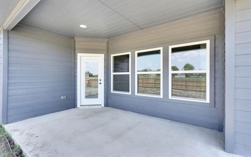 520 E Lamar Street, Palmer, TX 75152, 4 Habitaciones Habitaciones , ,3 BañosBaños,Residential,En Venta,520 E Lamar Street,0,20945603