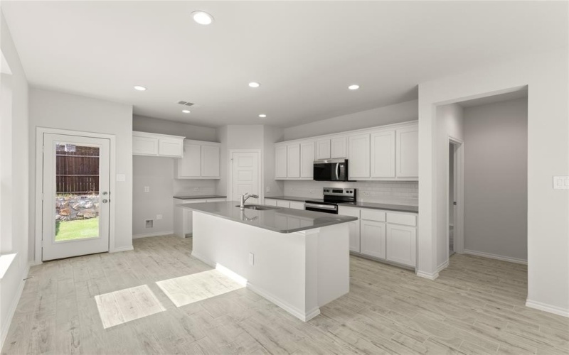 3116 Yellow Pine, Melissa, TX 75454, 4 Habitaciones Habitaciones , ,2 BañosBaños,Residential,En Venta,3116 Yellow Pine,20946764