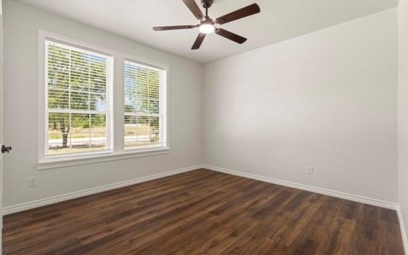 304 Pearl Harbor Street, Tool, TX 75143, 4 Bedrooms Bedrooms, ,2 BathroomsBathrooms,Residential,For Sale,304 Pearl Harbor Street,20946980