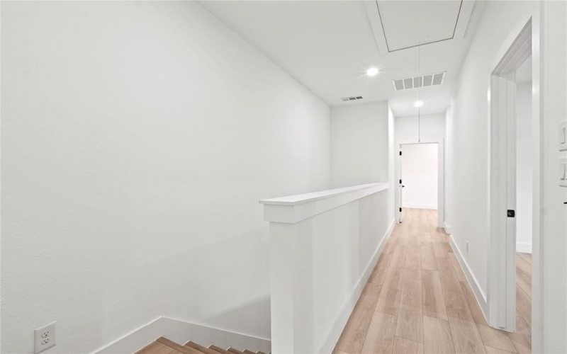 1310 Coleman Avenue, Dallas, TX 75215, 3 Bedrooms Bedrooms, ,2 BathroomsBathrooms,Residential,For Sale,1310 Coleman Avenue,20947096