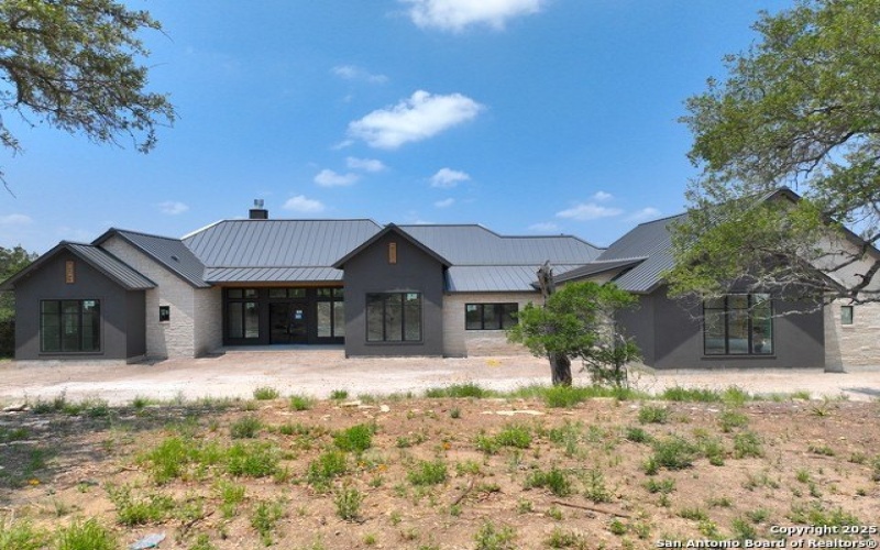985 Malbec Loop, Canyon Lake, TX 78133, 3 Bedrooms Bedrooms, ,3 BathroomsBathrooms,Residential,For Sale,985 Malbec Loop,1869908