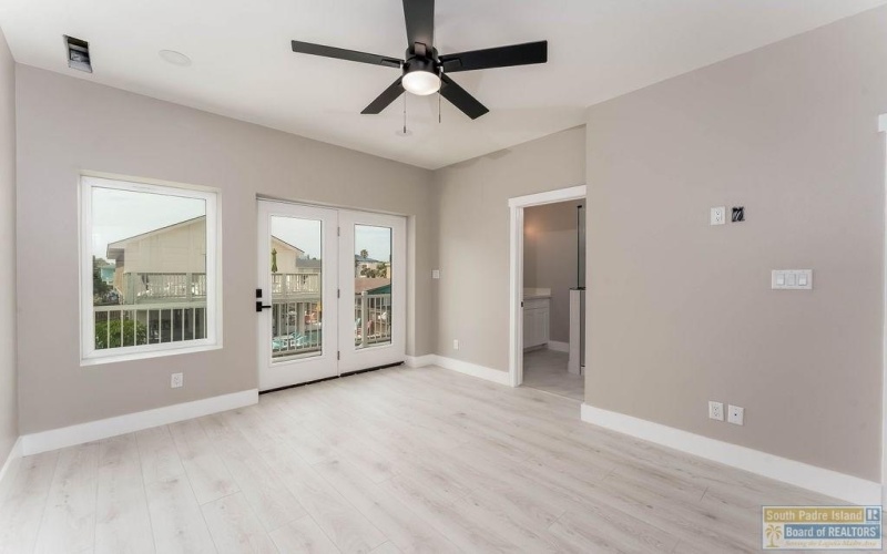 128A Saturn Lane #A, South Padre Island, TX 78597, 6 Bedrooms Bedrooms, ,6 BathroomsBathrooms,Residential,For Sale,128A Saturn Lane,103808