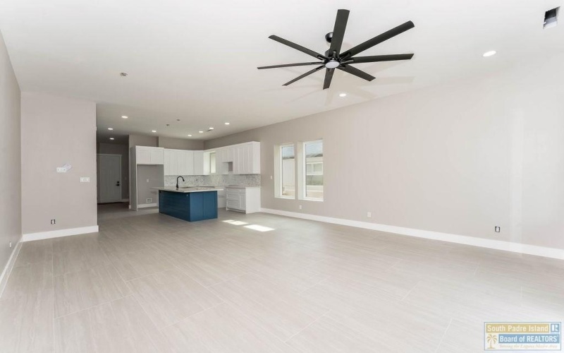128A Saturn Lane #A, South Padre Island, TX 78597, 6 Bedrooms Bedrooms, ,6 BathroomsBathrooms,Residential,For Sale,128A Saturn Lane,103808