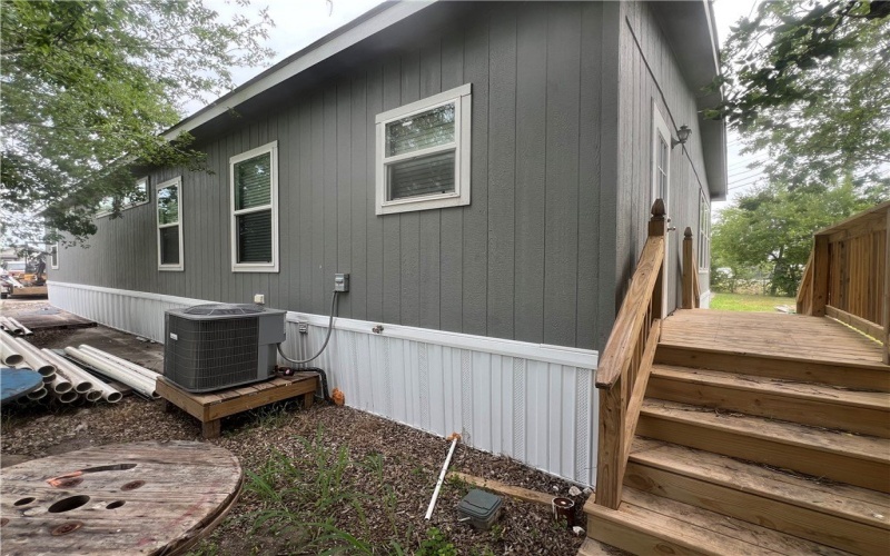 272 Orange Street, Mathis, TX 78368, 3 Bedrooms Bedrooms, ,2 BathroomsBathrooms,Residential,For Sale,272 Orange Street,0,459632