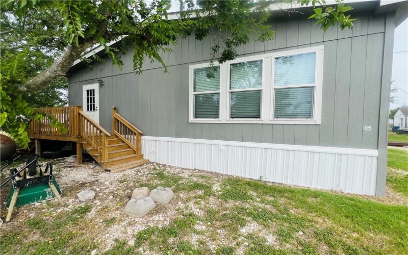 272 Orange Street, Mathis, TX 78368, 3 Bedrooms Bedrooms, ,2 BathroomsBathrooms,Residential,For Sale,272 Orange Street,0,459632