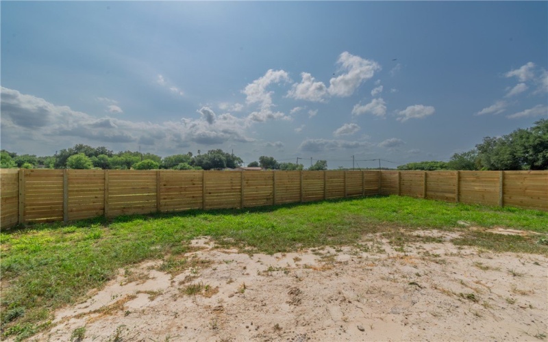 1055 N King Street, Alice, TX 78332, 3 Bedrooms Bedrooms, ,2 BathroomsBathrooms,Residential,For Sale,1055 N King Street,459648