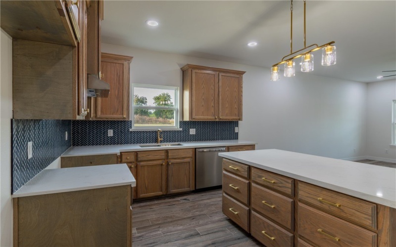 1055 N King Street, Alice, TX 78332, 3 Bedrooms Bedrooms, ,2 BathroomsBathrooms,Residential,For Sale,1055 N King Street,459648