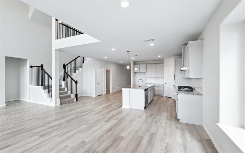 16377 Renault Street, Fort Worth, TX 76247, 5 Bedrooms Bedrooms, ,5 BathroomsBathrooms,Residential,For Sale,16377 Renault Street,20867960