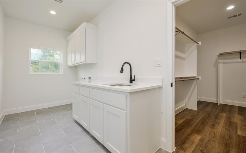 1822 (cottonwood) Cr-2320, Terrell, TX 75160, 4 Habitaciones Habitaciones , ,3 BañosBaños,Residential,En Venta,1822 (cottonwood) Cr-2320,0,20937919