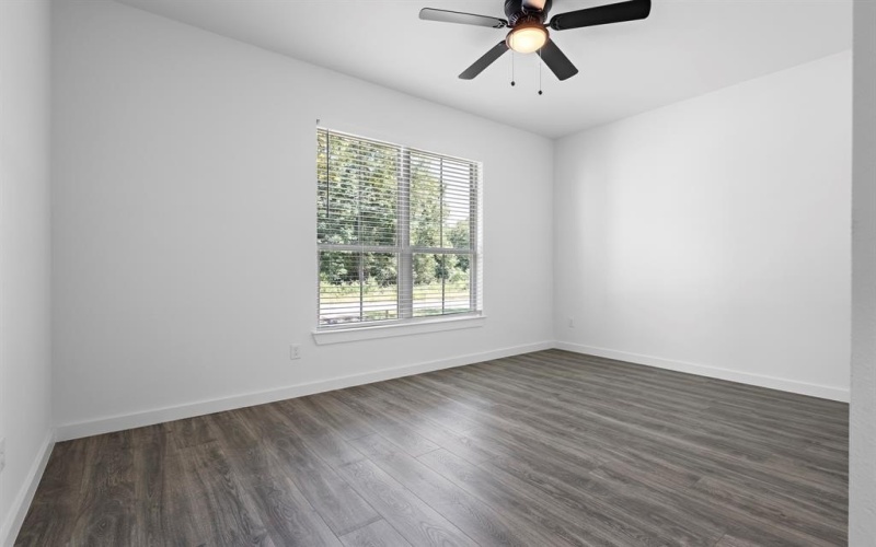 14815 Goliad Drive, Cabaña de madera, TX 75148, 3 Bedrooms Bedrooms, ,2 BathroomsBathrooms,Residential,For Sale,14815 Goliad Drive,20947224