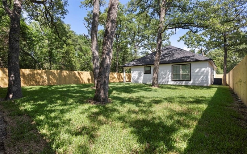 14815 Goliad Drive, Cabaña de madera, TX 75148, 3 Bedrooms Bedrooms, ,2 BathroomsBathrooms,Residential,For Sale,14815 Goliad Drive,20947224
