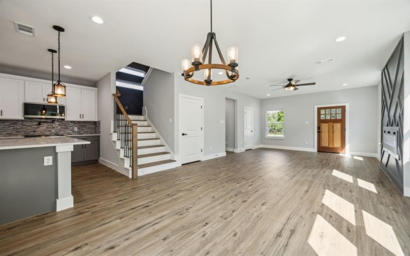 4002 ROBERT L PARISH SR Avenue, Dallas, TX 75210, 3 Habitaciones Habitaciones , ,2 BañosBaños,Residential,En Venta,4002 ROBERT L PARISH SR Avenue,20944563