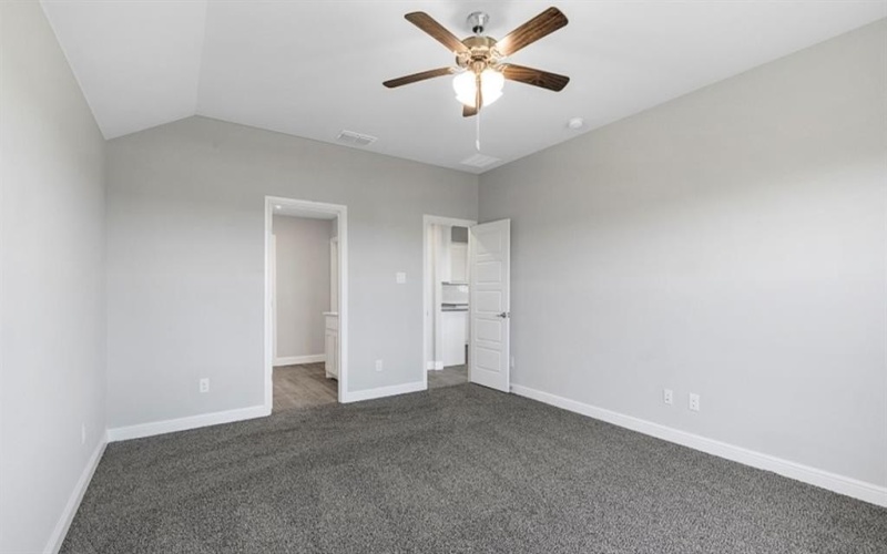 1161 KEYSTONE Drive, Granbury, TX 76048, 4 Habitaciones Habitaciones , ,2 BañosBaños,Residential,En Venta,1161 KEYSTONE Drive,20945310
