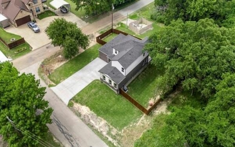301 Bay Court, Gun Barrel City, TX 75156, 4 Bedrooms Bedrooms, ,2 BathroomsBathrooms,Residential,For Sale,301 Bay Court,20947358