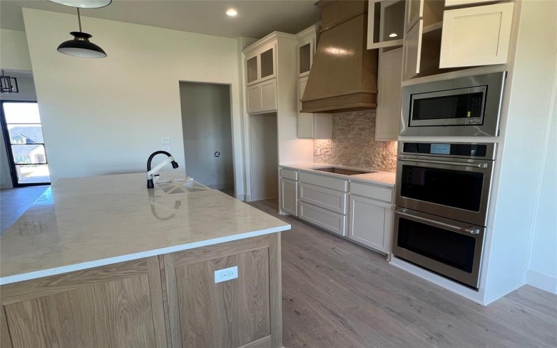 1023 Eagles Bluff, Weatherford, TX 76087, 4 Habitaciones Habitaciones , ,2 BañosBaños,Residential,En Venta,1023 Eagles Bluff,0,20946567