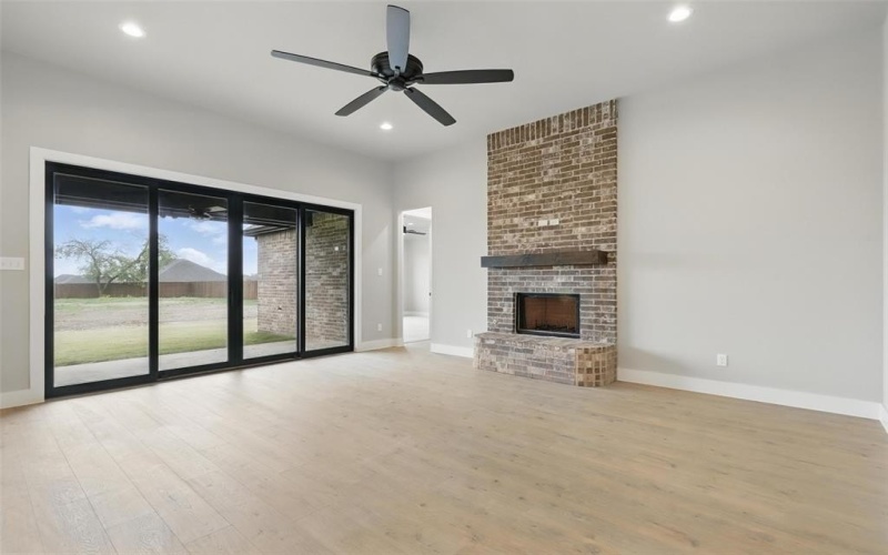 117 Chapowits, Godley, TX 76044, 3 Bedrooms Bedrooms, ,2 BathroomsBathrooms,Residential,For Sale,117 Chapowits,20946600