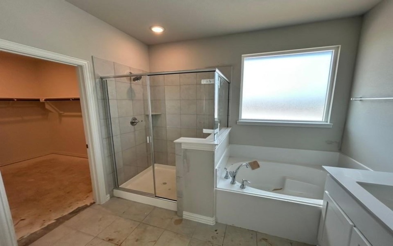 3514 Columbus Street, Gainesville, TX 76240, 3 Habitaciones Habitaciones , ,2 BañosBaños,Residential,En Venta,3514 Columbus Street,20943938