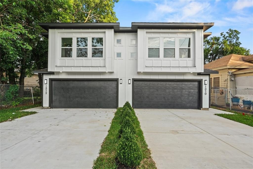 1310/ 1312 Coleman Avenue, Dallas, TX 75215, 6 Habitaciones Habitaciones , ,5 BañosBaños,Residential Multi Family,En Venta,1310/ 1312 Coleman Avenue,20947186
