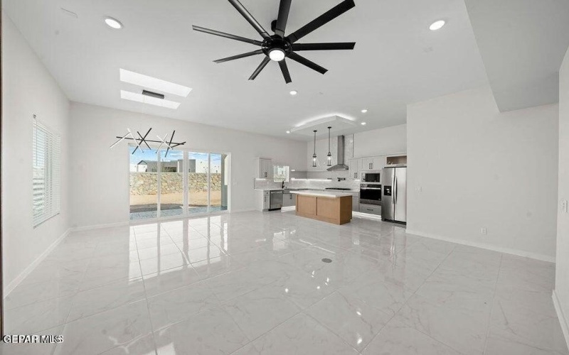 13395 JEFF WINTON Drive, El Paso, TX 79928, 4 Bedrooms Bedrooms, ,3 BathroomsBathrooms,Residential,For Sale,13395 JEFF WINTON Drive,0,923246