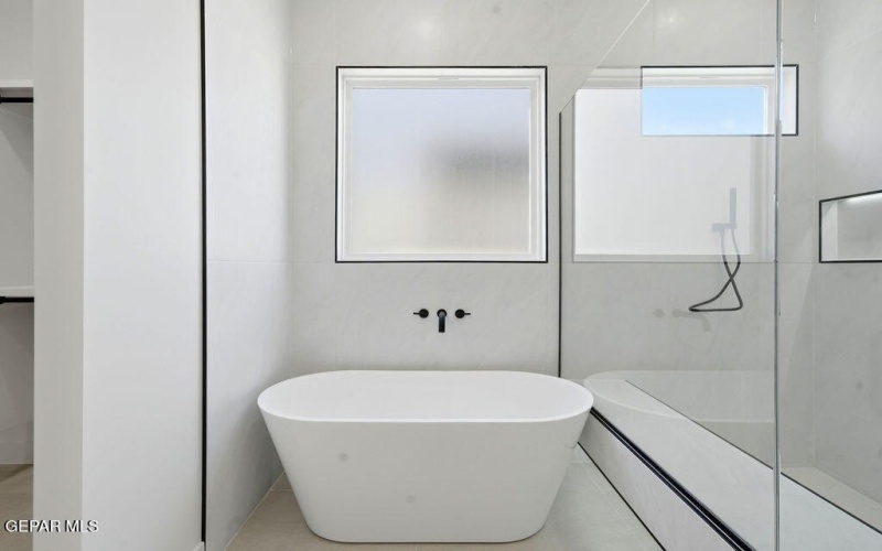 13395 JEFF WINTON Drive, El Paso, TX 79928, 4 Bedrooms Bedrooms, ,3 BathroomsBathrooms,Residential,For Sale,13395 JEFF WINTON Drive,0,923246