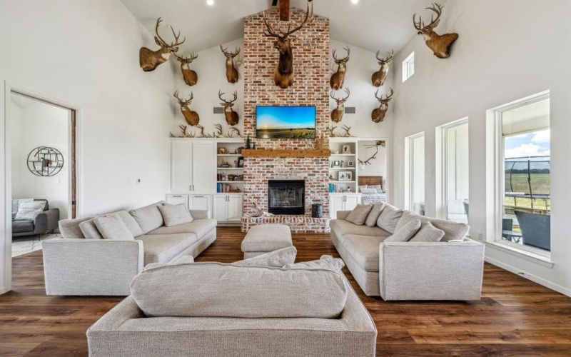 10 Keeter Lane, Lipan, TX 76462, 4 Habitaciones Habitaciones , ,3 BañosBaños,Residential,En Venta,10 Keeter Lane,20946576