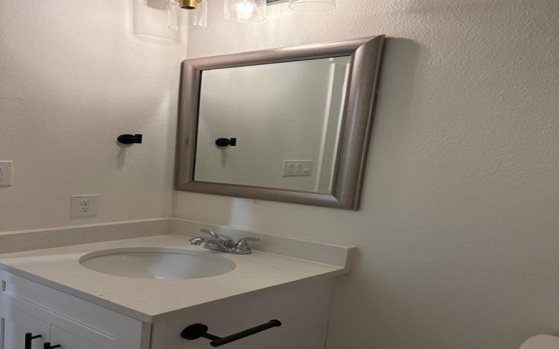5518 Cold Water Trail, Granbury, TX 76048, 3 Bedrooms Bedrooms, ,2 BathroomsBathrooms,Residential,For Sale,5518 Cold Water Trail,20939957