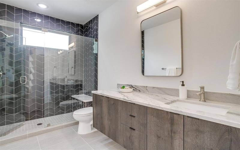 3916 W 5th Street, Fort Worth, TX 76107, 4 Bedrooms Bedrooms, ,3 BathroomsBathrooms,Residential,For Sale,3916 W 5th Street,20947416