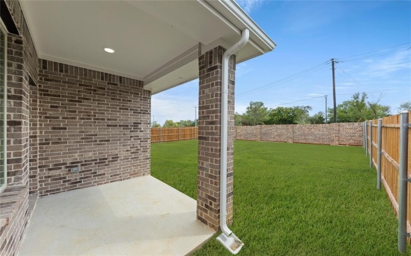 1109 Rushing Court, Aubrey, TX 76227, 3 Bedrooms Bedrooms, ,2 BathroomsBathrooms,Residential,For Sale,1109 Rushing Court,0,20947474