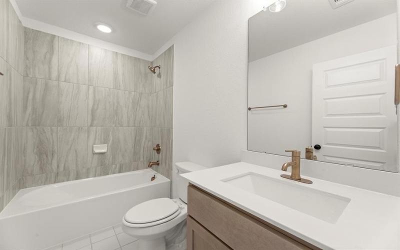 1520 Edgeway Drive, Aubrey, TX 76227, 4 Habitaciones Habitaciones , ,3 BañosBaños,Residential,En Venta,1520 Edgeway Drive,0,20947493