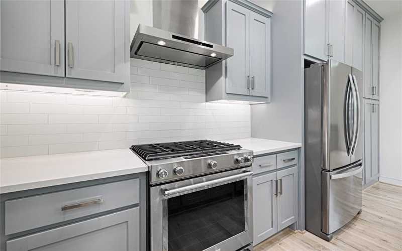 5067 Gaston Avenue, Dallas, TX 75214, 3 Bedrooms Bedrooms, ,2 BathroomsBathrooms,Residential,For Sale,5067 Gaston Avenue,20932732