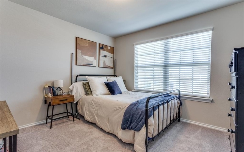 2944 Dixondale Drive, Fort Worth, TX 76108, 4 Bedrooms Bedrooms, ,2 BathroomsBathrooms,Residential,For Sale,2944 Dixondale Drive,20947024
