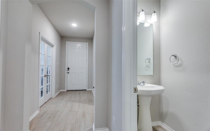 2944 Dixondale Drive, Fort Worth, TX 76108, 4 Bedrooms Bedrooms, ,2 BathroomsBathrooms,Residential,For Sale,2944 Dixondale Drive,20947024