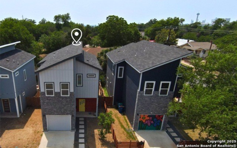 1611 S Gevers #102, San Antonio, TX 78210, 3 Bedrooms Bedrooms, ,2 BathroomsBathrooms,Residential,For Sale,1611 S Gevers #102,1869581