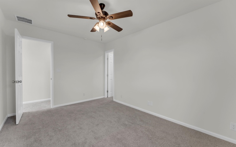 338 Golden Beach Drive, Buchanan Dam, TX 78609, 4 Habitaciones Habitaciones , ,2 BañosBaños,Residential,En Venta,338 Golden Beach Drive,0,173573