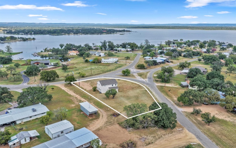 338 Golden Beach Drive, Buchanan Dam, TX 78609, 4 Habitaciones Habitaciones , ,2 BañosBaños,Residential,En Venta,338 Golden Beach Drive,0,173573