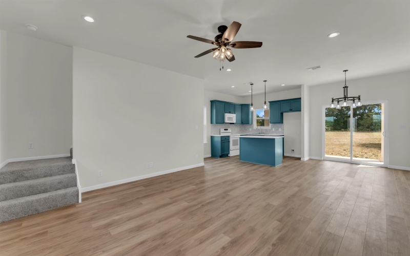 338 Golden Beach Drive, Buchanan Dam, TX 78609, 4 Habitaciones Habitaciones , ,2 BañosBaños,Residential,En Venta,338 Golden Beach Drive,0,173573