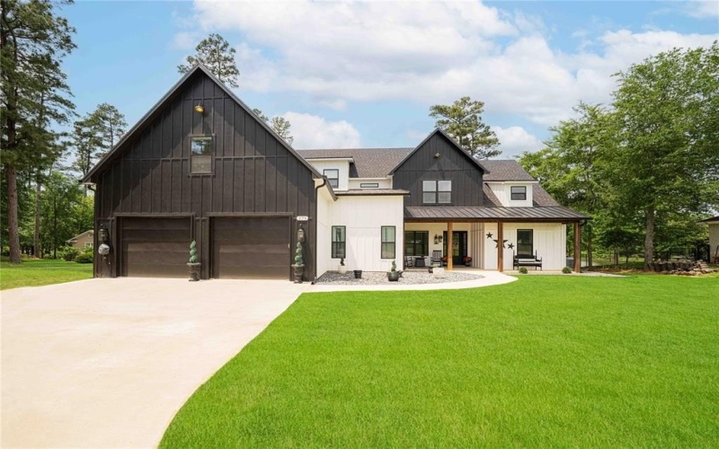 379 Private Road 2367, Mount Pleasant, TX 75455, 5 Bedrooms Bedrooms, ,5 BathroomsBathrooms,Residential,For Sale,379 Private Road 2367,20925504