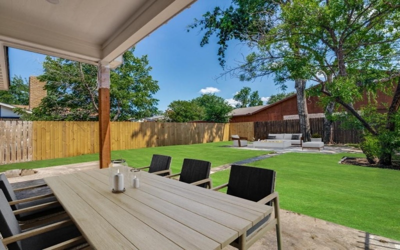 3322 Collins Boulevard, Garland, TX 75044, 4 Habitaciones Habitaciones , ,3 BañosBaños,Residential,En Venta,3322 Collins Boulevard,0,20934359