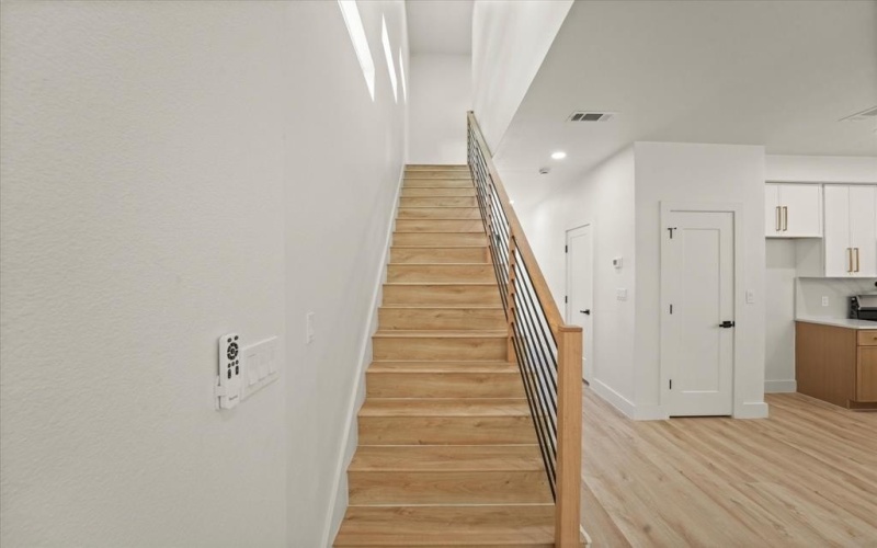 1336 Compton Street, Dallas, TX 75203, 3 Habitaciones Habitaciones , ,2 BañosBaños,Residential,En Venta,1336 Compton Street,20947404