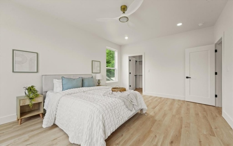 1336 Compton Street, Dallas, TX 75203, 3 Habitaciones Habitaciones , ,2 BañosBaños,Residential,En Venta,1336 Compton Street,20947404