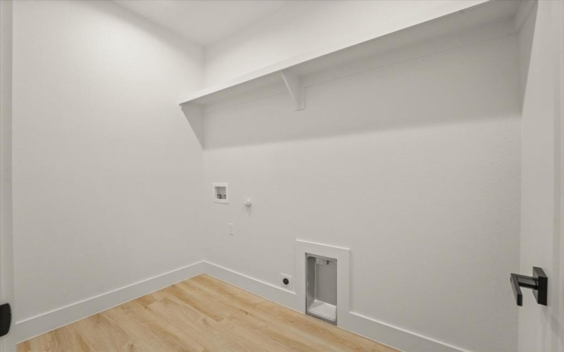 1336 Compton Street, Dallas, TX 75203, 3 Habitaciones Habitaciones , ,2 BañosBaños,Residential,En Venta,1336 Compton Street,20947404