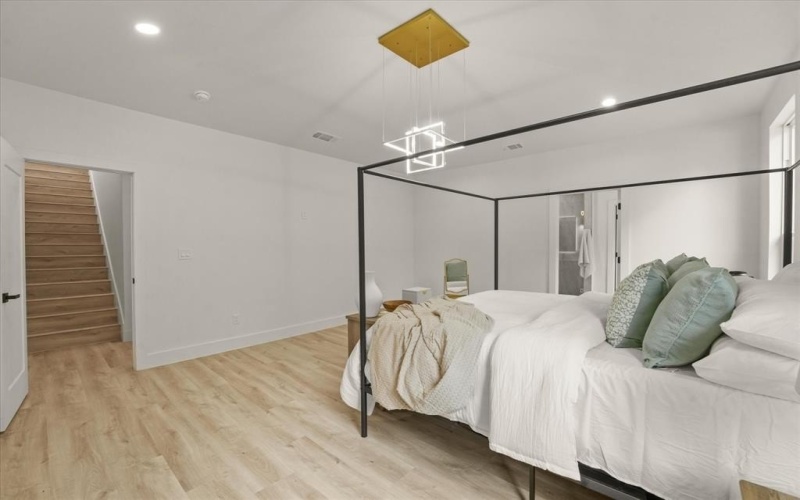 1336 Compton Street, Dallas, TX 75203, 3 Habitaciones Habitaciones , ,2 BañosBaños,Residential,En Venta,1336 Compton Street,20947404
